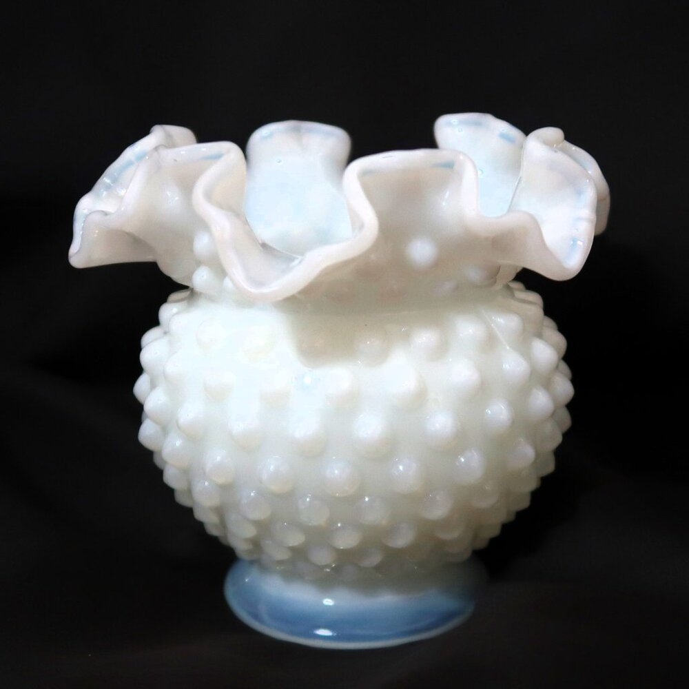 Vintage Milk Glass Vase Ruffled Edge White Textured No Markings Found 4.5 inch H - Picture 9 of 9